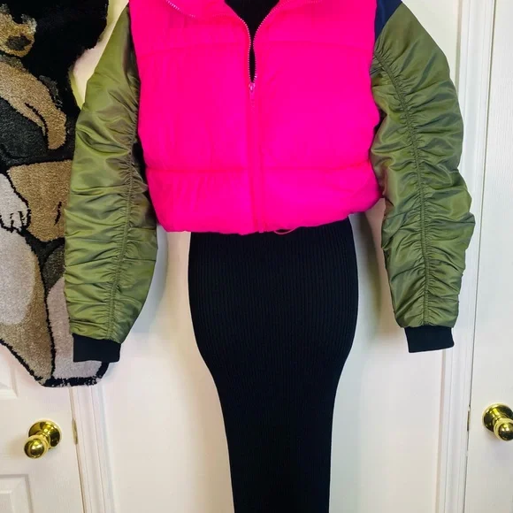 Zara Ribbed Black Midi Dress with Ruched Olive Green and Blue Bomber Sleeves - Picture 12 of 12